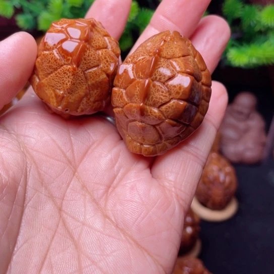 【闪购商品】手串/手链橄榄核龙脊富甲手球