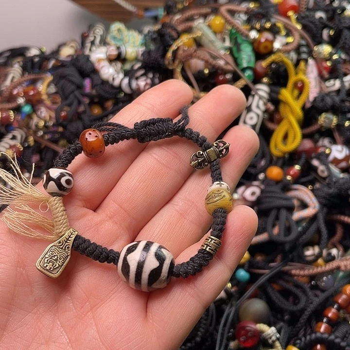 玛瑙/玉髓颈饰未镶嵌程*?