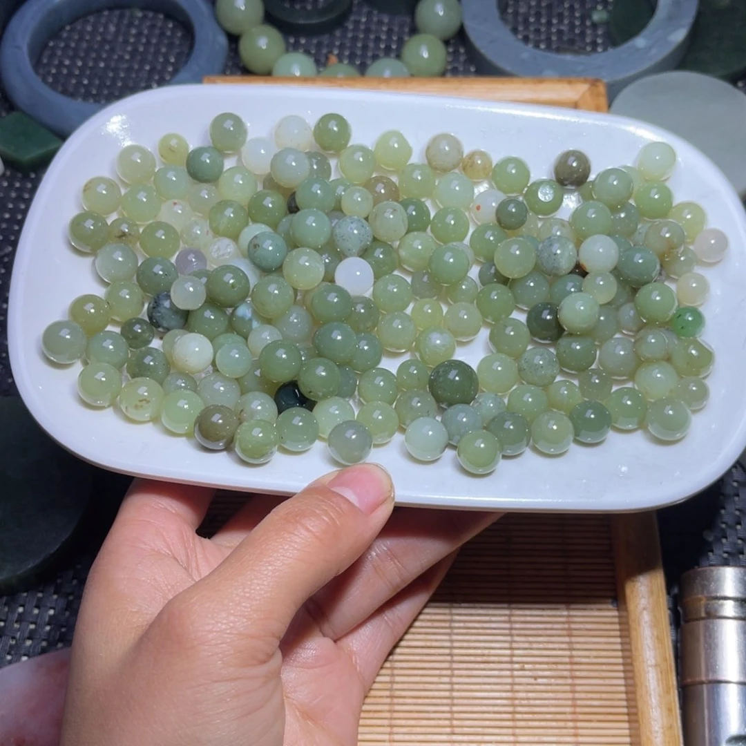 未镶嵌和田玉车挂