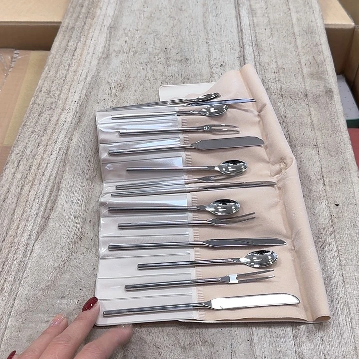 暖噗哈哈哈哈哈哈哈哈哈我笑得想