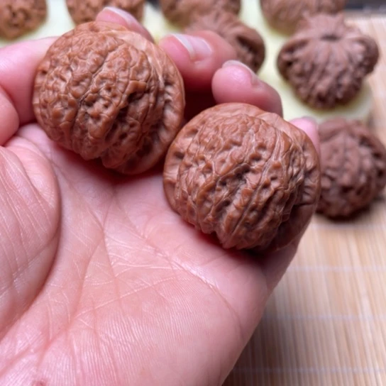 【闪购商品】吊坠文玩核桃血麒麟……