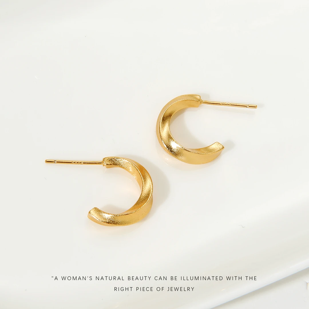 【金灿灿】百搭简约耳钉A546