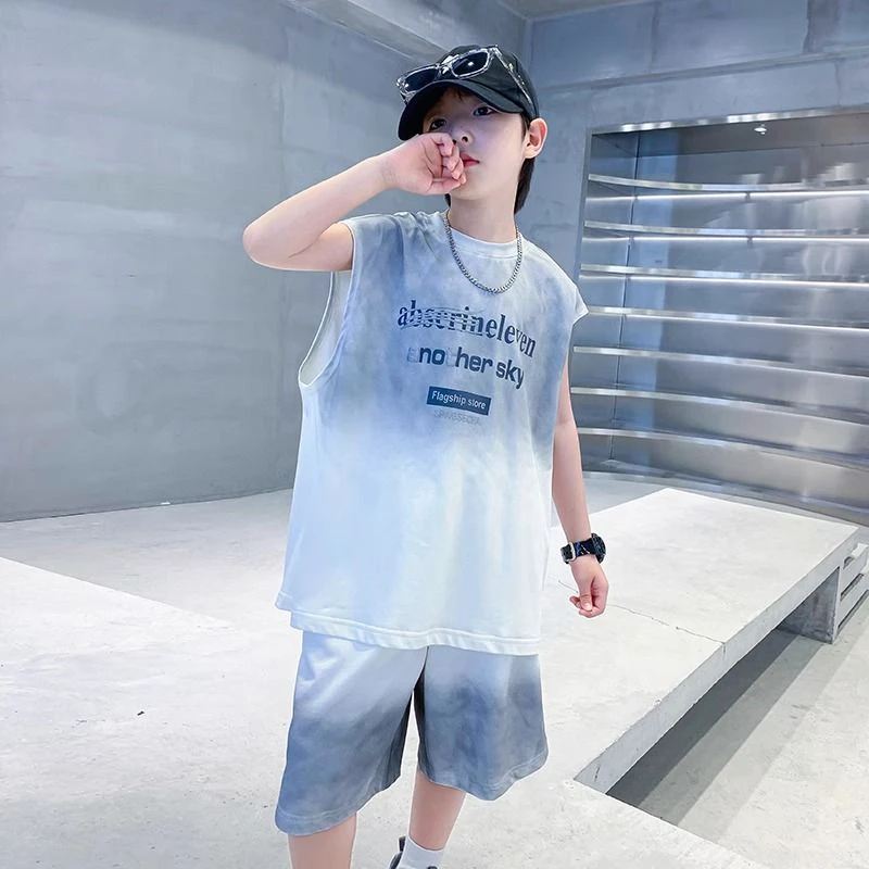 男童夏装渐变无袖背心套装2025新款儿童男孩夏季痞帅运动两件套潮