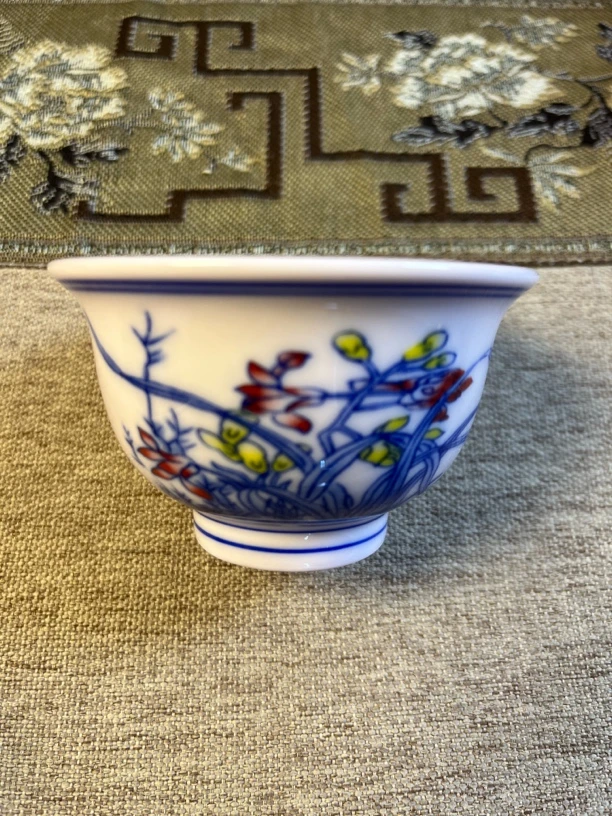 景德镇陶瓷红稀土手工青花釉下彩兰花压手杯主人杯客杯品茗杯陶瓷