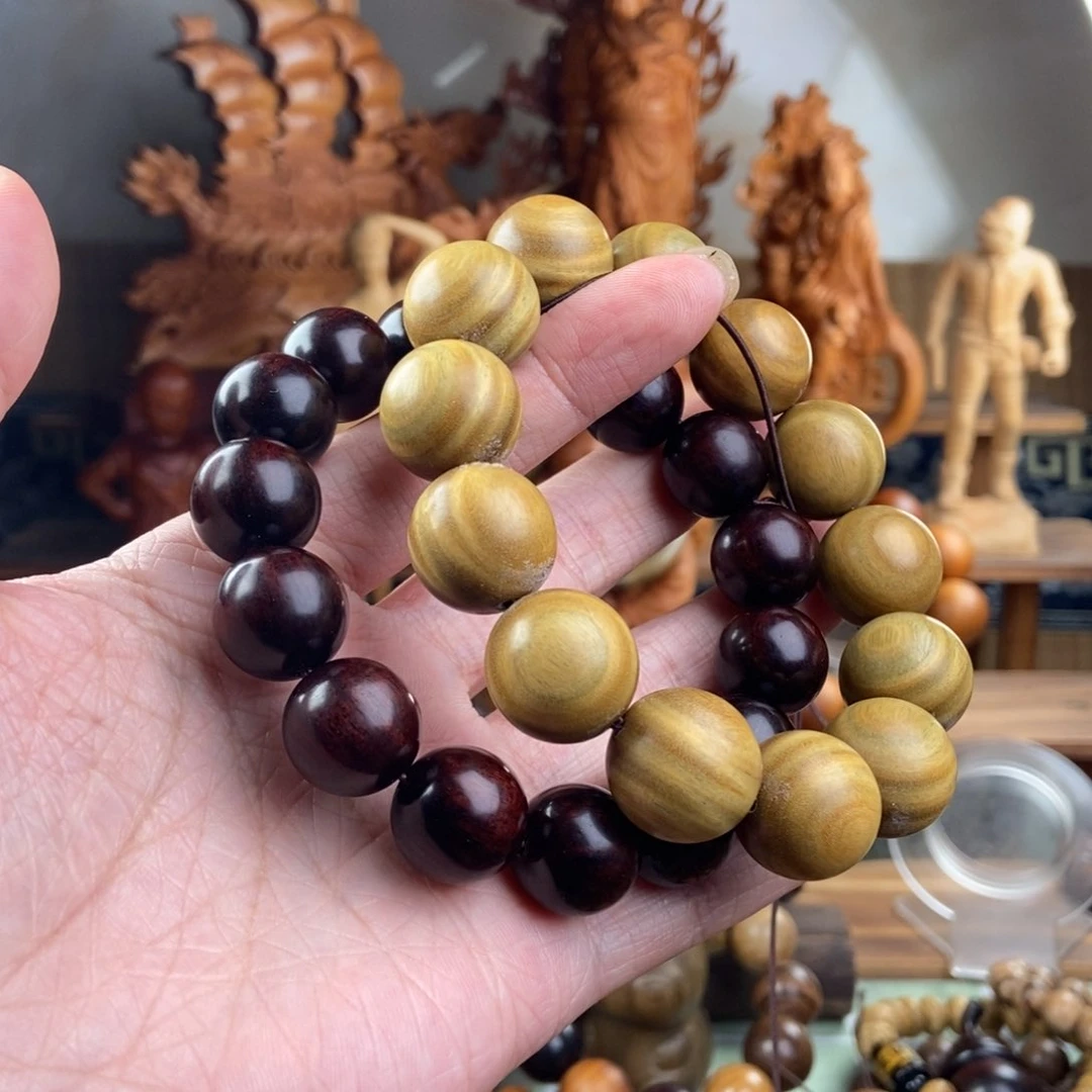 维腊木（绿檀）无事牌7*