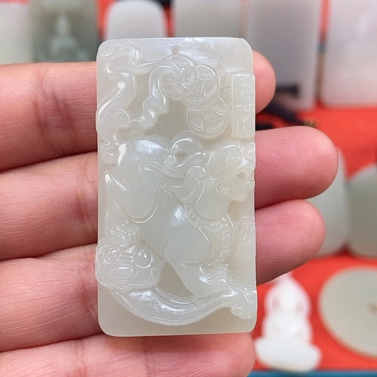 【闪购商品】颈饰未镶嵌和田玉