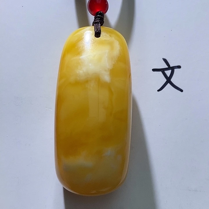 琥珀未镶嵌珠宝奇石38