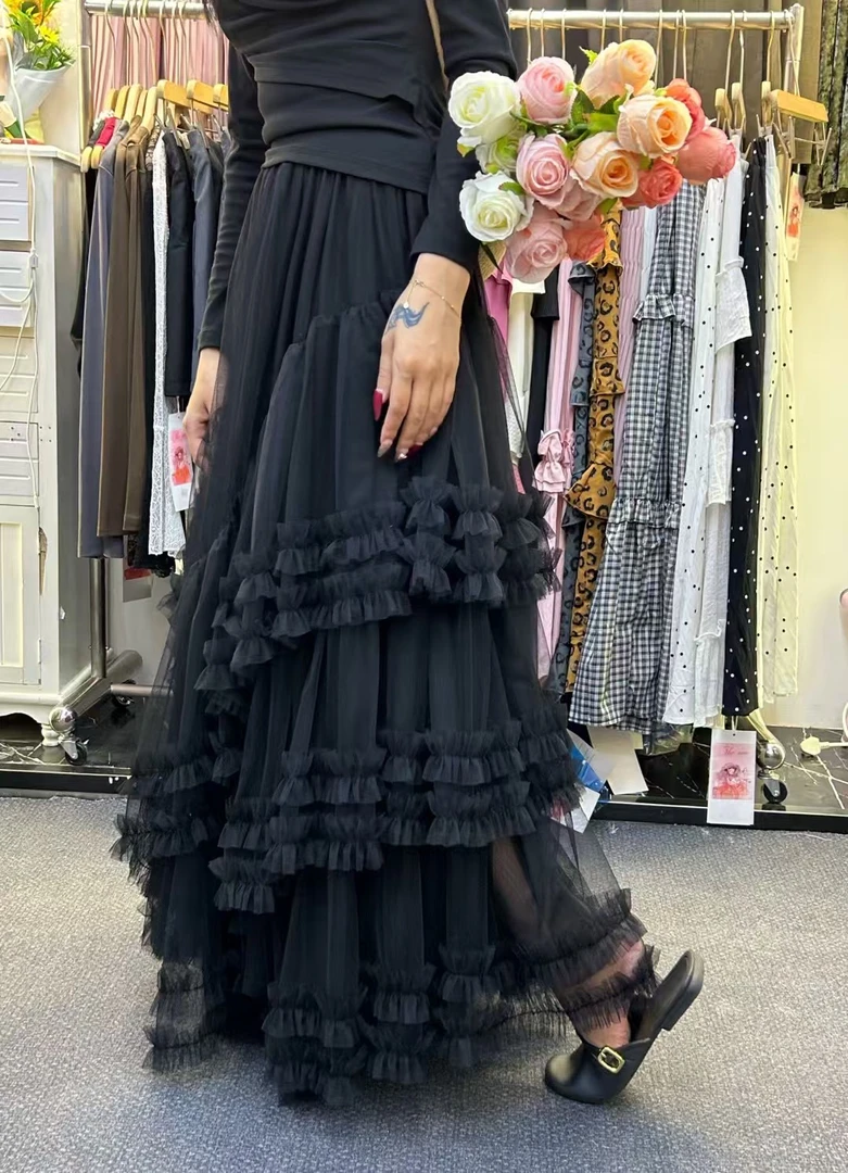 超大摆不规则蕾丝半身裙