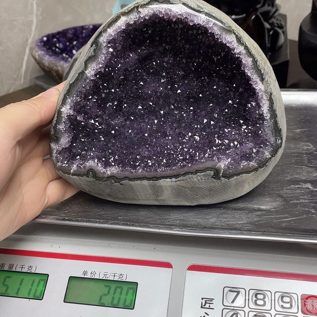 拾***荒紫晶大型摆件（非配饰）未镶嵌