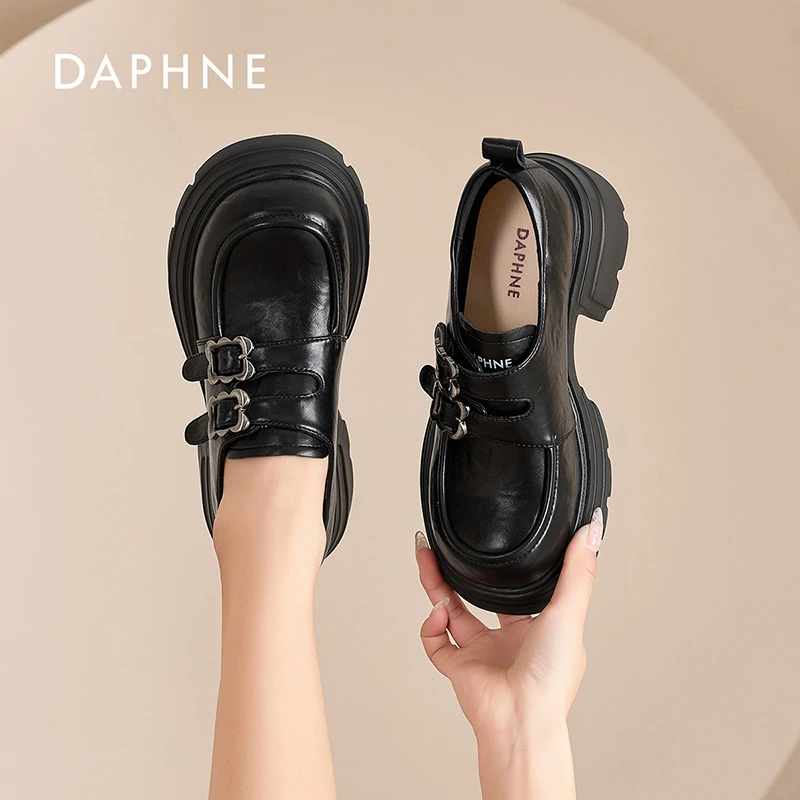 达芙妮正品乐福鞋2026春季爆款潮流日系学院风复古金属扣德比鞋YZ