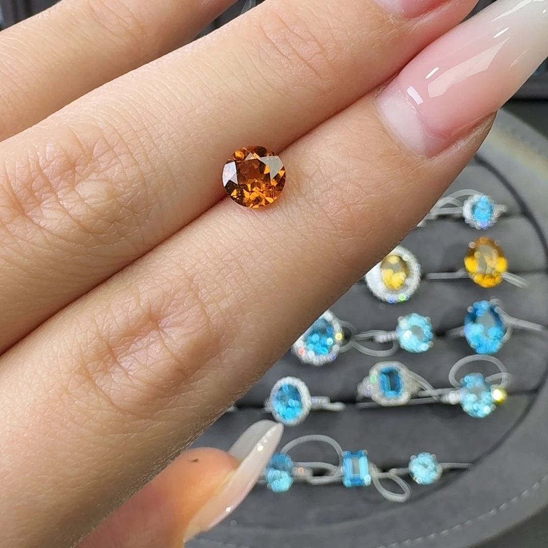 石榴石（芬达石）裸石未镶嵌1.0