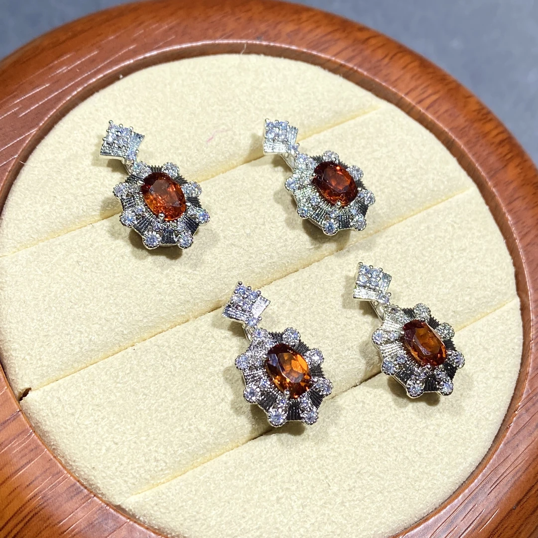 天然石榴石芬达色橙石榴色吊坠 多样性发其一【SLS0019】