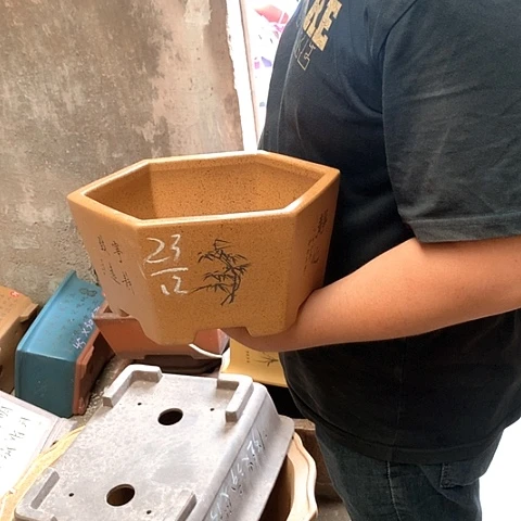 紫砂花盆手工艺品