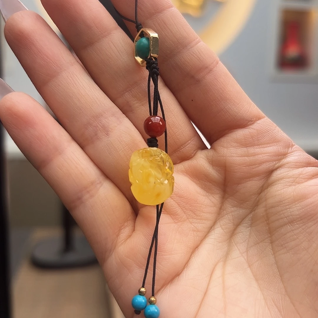 未镶嵌琥珀手链太*.貔貅