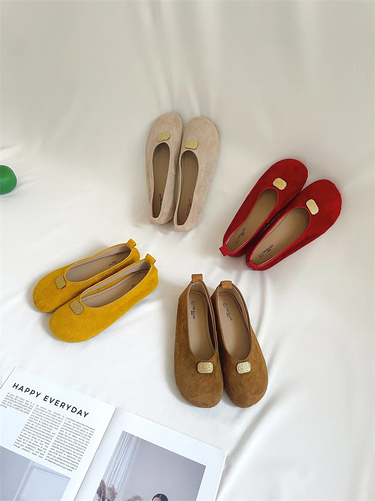 法式复古平底单鞋女2025秋季新款圆头金属扣软底浅口芭蕾舞鞋子潮