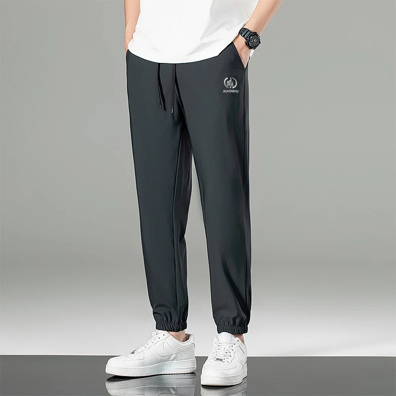 夏季薄款男士休闲裤透气百搭直筒冰丝裤免烫弹力运动长束脚裤男