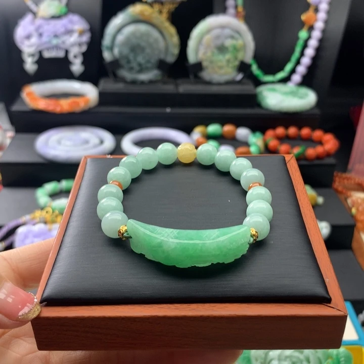 翡翠手链未镶嵌翡翠手串