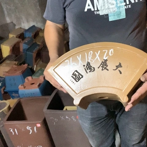 紫砂花盆手工制作