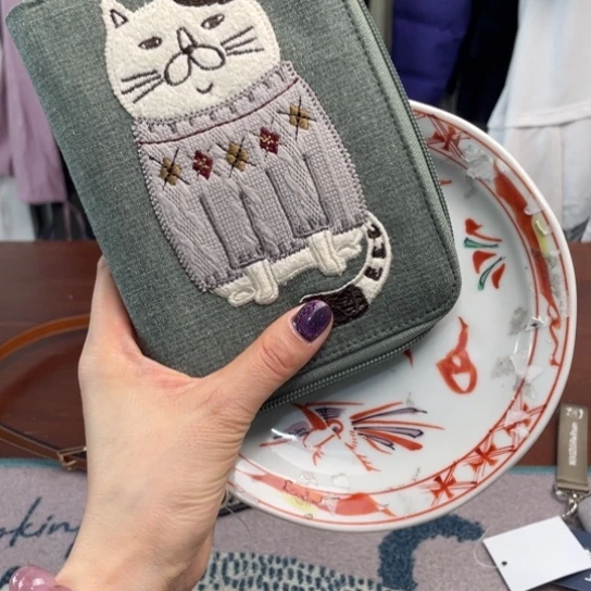 瓷片68。。。。。。。。。。。。。。。。。。。