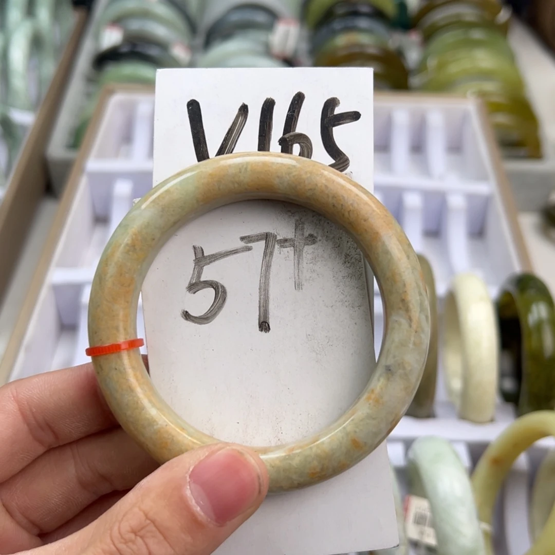 岫玉手镯未镶嵌天然岫玉