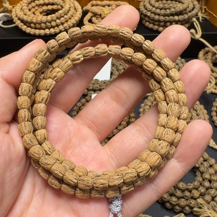 柏香籽/百香籽吊坠高桩1比1顺纹