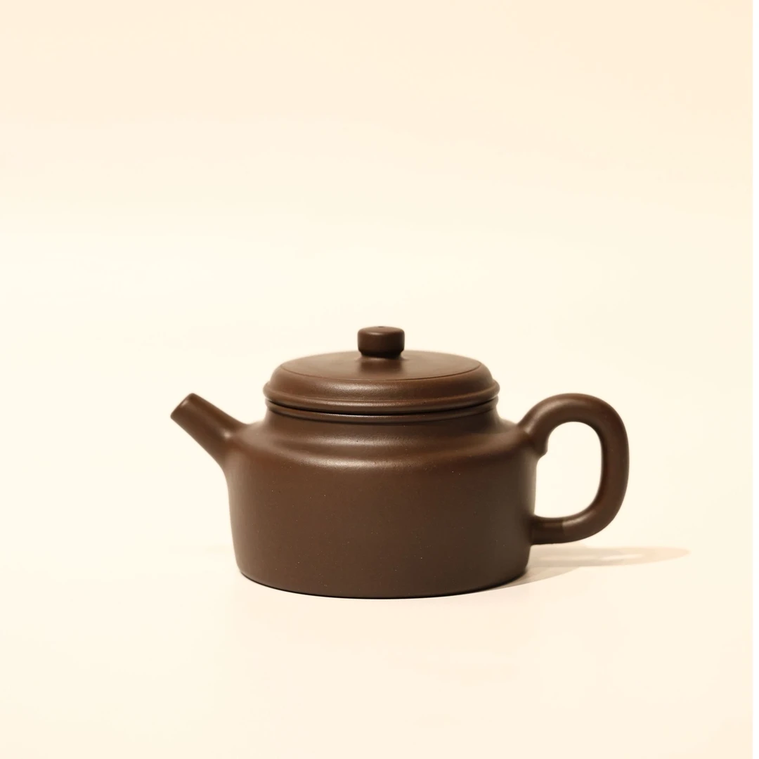 至微堂·王盛雪【大亨德钟壶】 这个体系的第一把 紫泥 220cc限量体