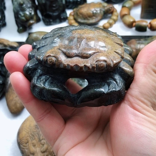 岫岩河磨玉（透闪石质玉）把件未镶嵌