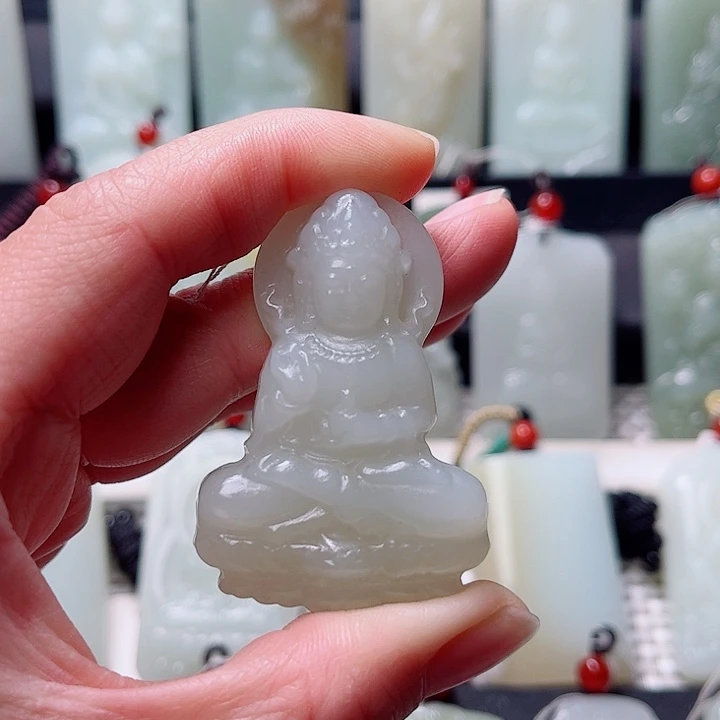 和田玉未镶嵌挂件