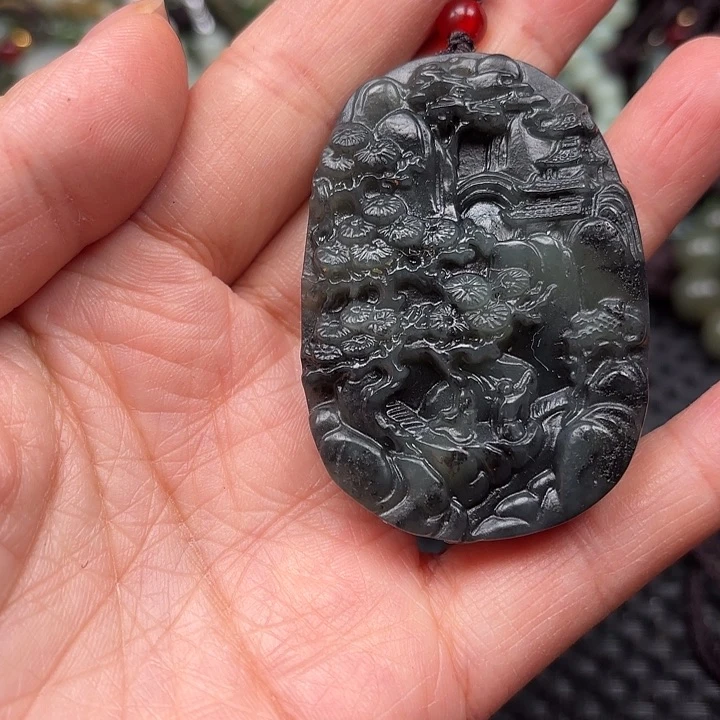 和田玉颈饰未镶嵌