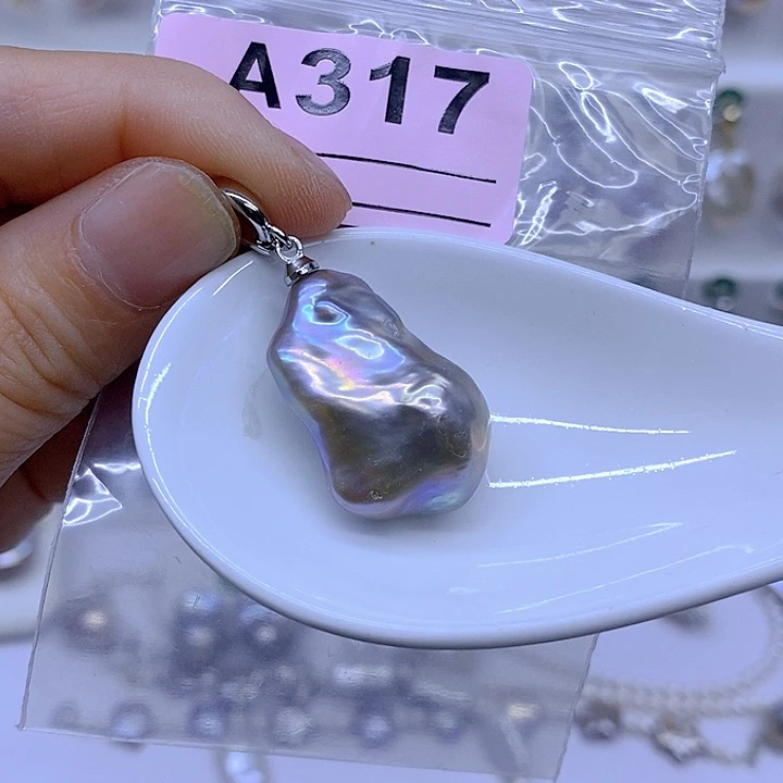颈饰未镶嵌淡水珍珠
