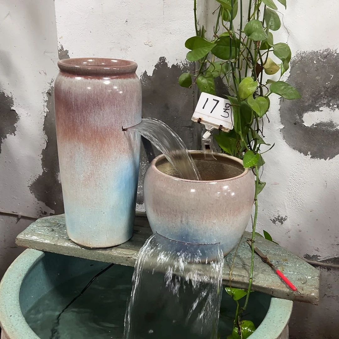 紫砂花盆流水罐带23瓦泵弯头软管。上进水