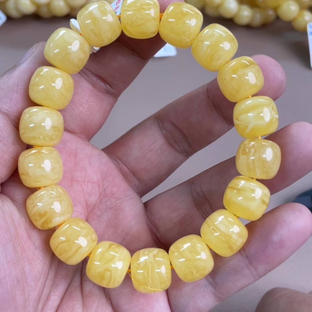 琥珀裸石未镶嵌15200000000