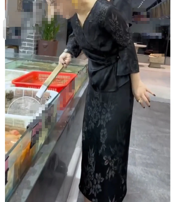 时尚潮流百搭精品女装zsx26111