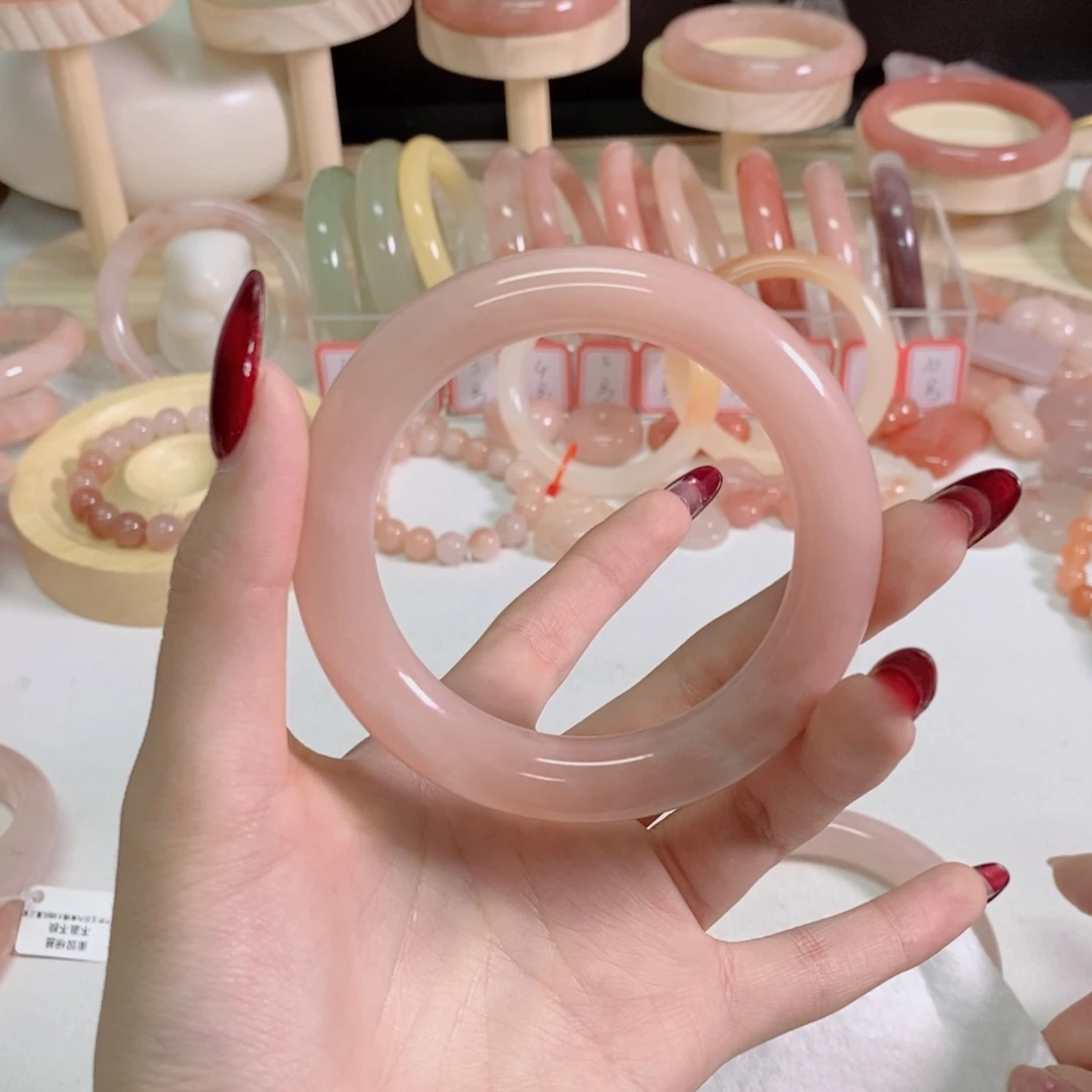 (***）石英质玉（金丝玉）未镶嵌手镯