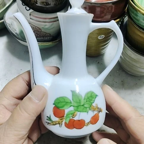 瓷片瓷器，各种摆件，瓷片，