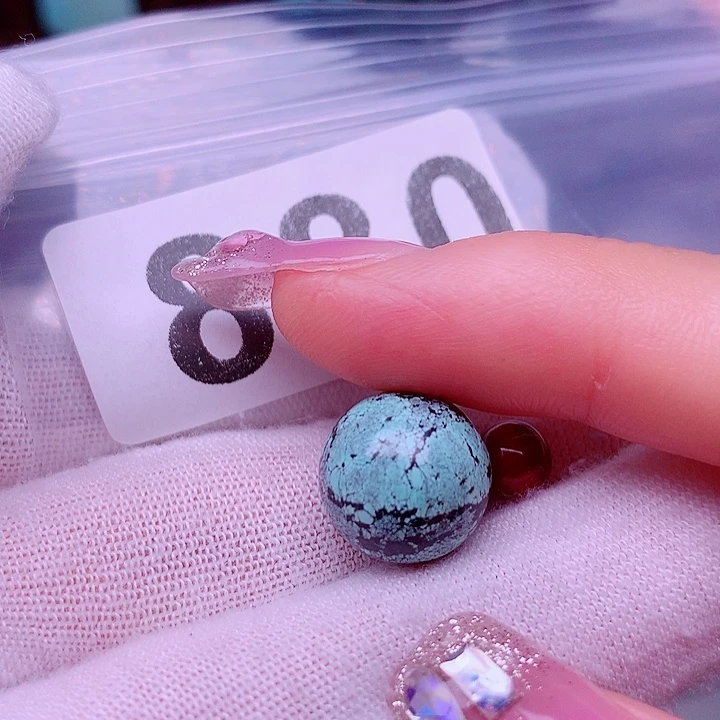 如***月南红玛瑙未镶嵌珠宝奇石