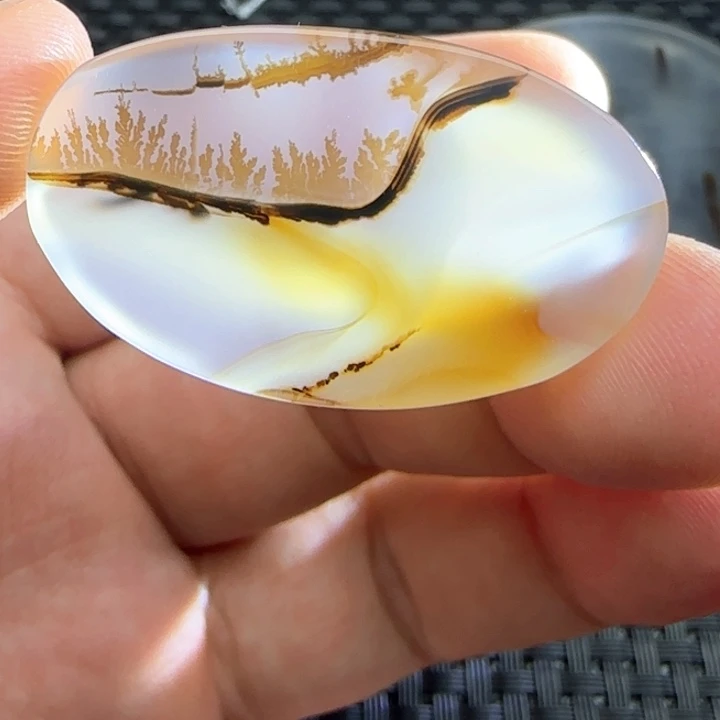 1***x玛瑙/玉髓颈饰未镶嵌