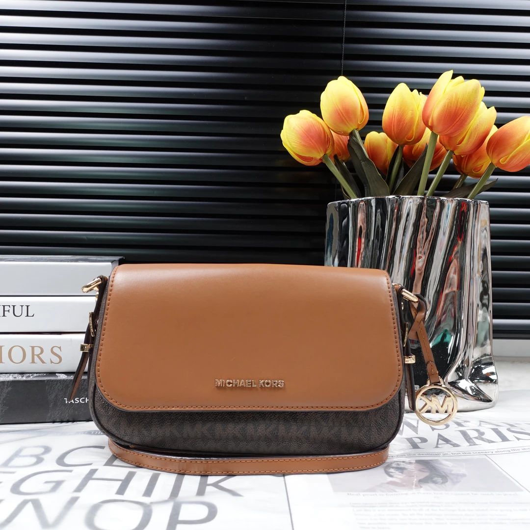 95新 MICHAEL KORS/迈克高仕 单肩包/T10229595