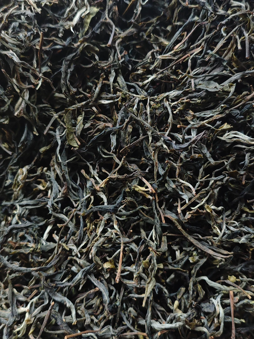 【茶农直供】2025年困鹿山古树混采 云南普洱茶 生茶 、散茶  古树茶