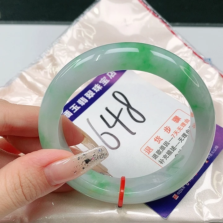 未镶嵌手镯翡翠翡翠手镯