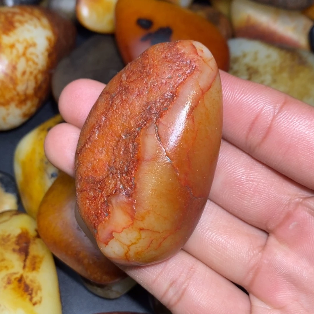 和田玉未镶嵌珠宝奇石