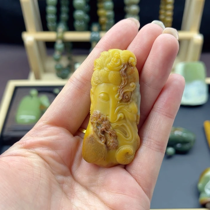 圣***尊岫岩河磨玉（透闪石质玉）未镶嵌颈饰