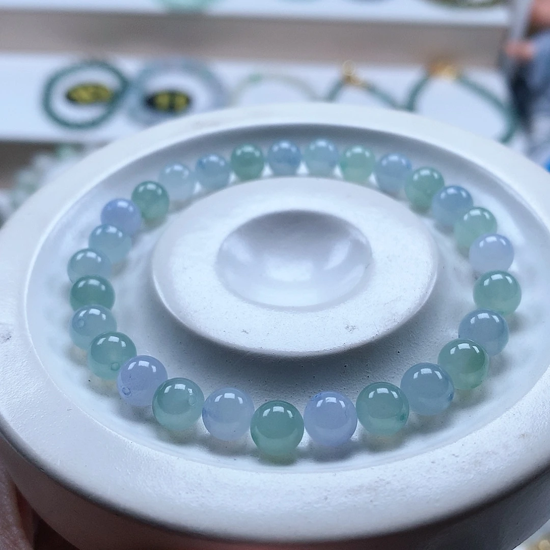 翡翠未镶嵌手串春彩6.6