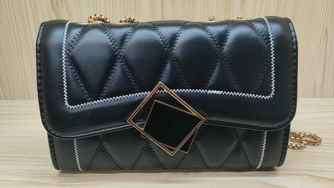 （亮牌灯点关注才可以拍）单肩斜手提包气质手提包肩包经典轻奢时尚