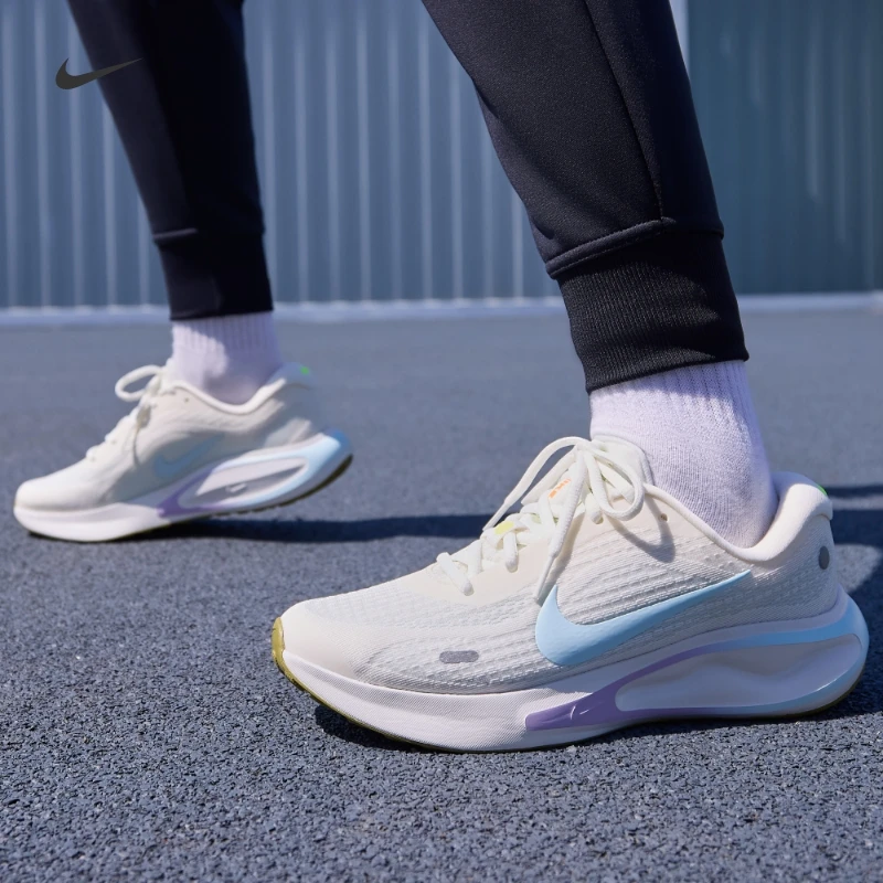 Nike Journey Run女子公路跑步鞋HV1798-141
