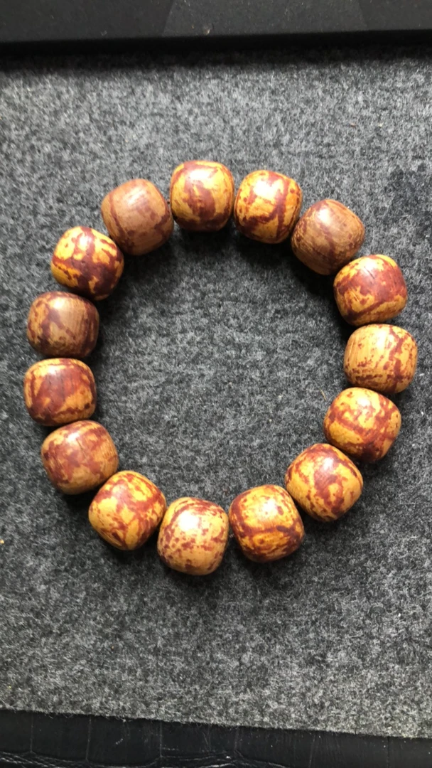 20A2福莱精选花奇14mm手串