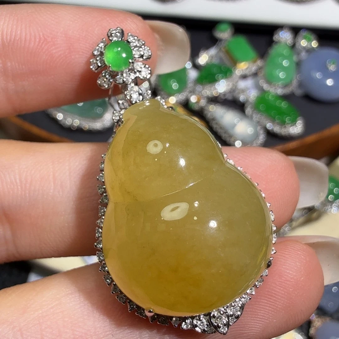 翡翠18K金镶嵌吊坠(不含链)