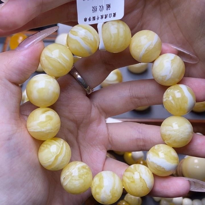 裸石琥珀未镶嵌16