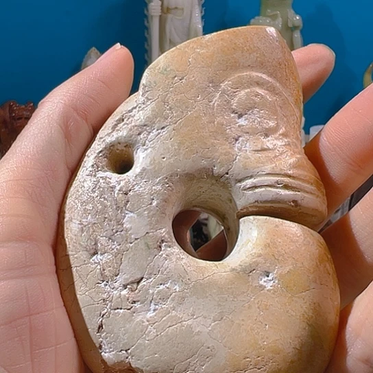 和田玉（糖玉）未镶嵌挂件