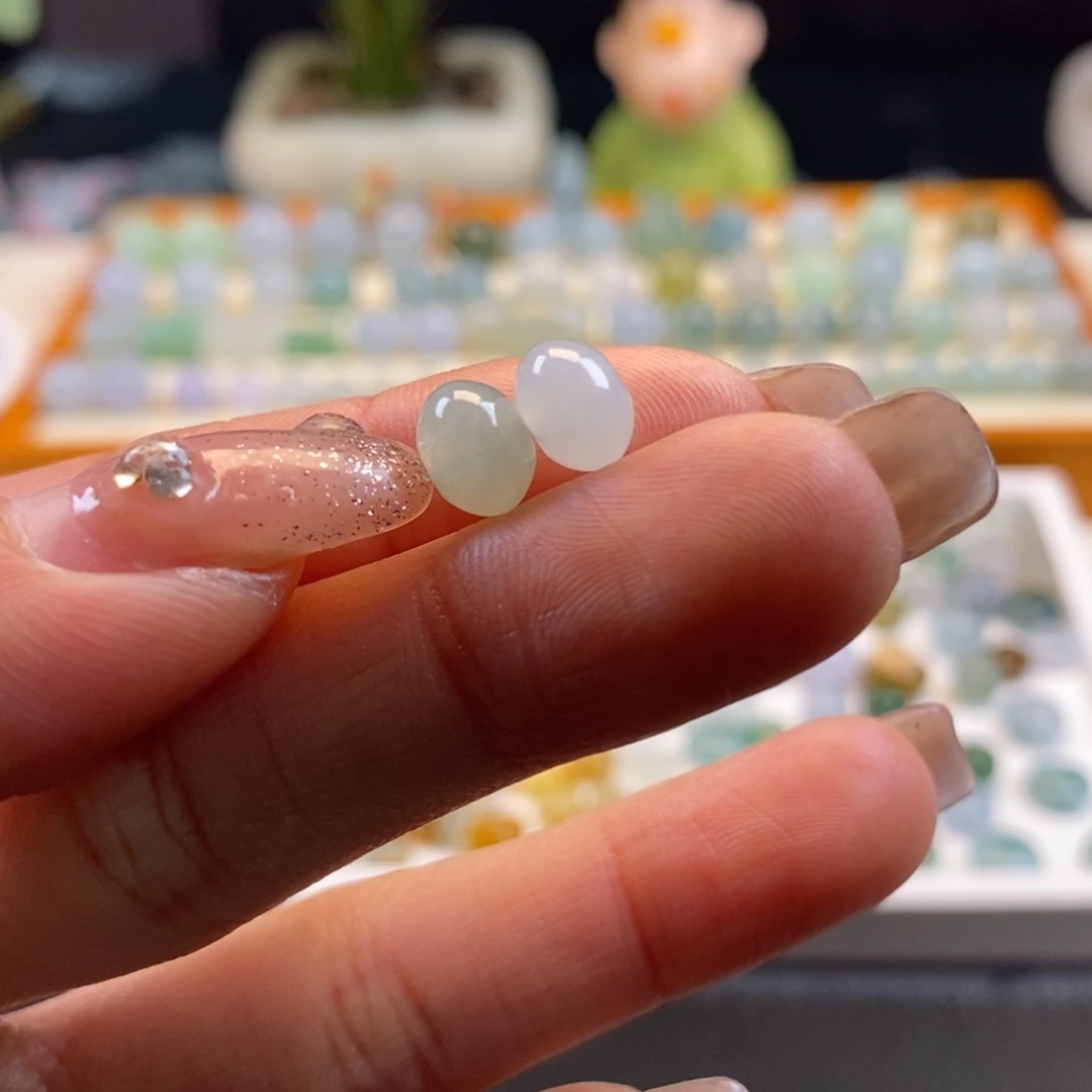 翡翠散珠天然翡翠一对7+